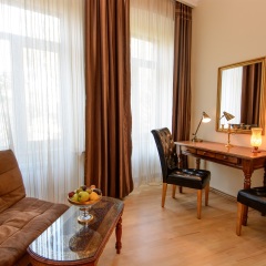 Отель British House 4* Люкс с разными типами кроватей фото 3