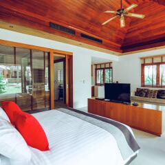 Отель Villa Laguna Phuket 4* Бунгало с различными типами кроватей фото 3