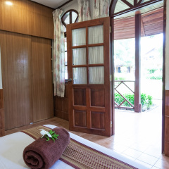 Отель ZEN Rooms Chaloemprakiat Patong ванная