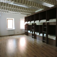 Хостел Кот на Крыше Кровать в общем номере