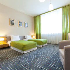 Гостиница Меридиан в Самаре - забронировать гостиницу Меридиан, цены и фото номеров Самара комната для гостей фото 2