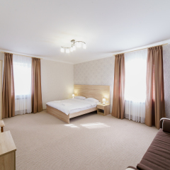 Гостиница Balmont 2* Улучшенный номер с двуспальной кроватью фото 8