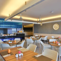 Отель Yama Phuket питание