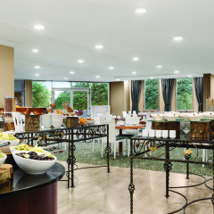 Wyndham Grand Kayseri Турция, Кайсери - отзывы, цены и фото номеров - забронировать отель Wyndham Grand Kayseri онлайн питание