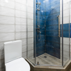 Гостиница More Apartments на Станиславского 37А в Сочи отзывы, цены и фото номеров - забронировать гостиницу More Apartments на Станиславского 37А онлайн ванная фото 2