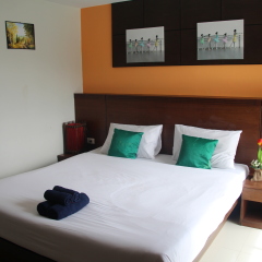 Green Harbor Patong Hotel 2* Стандартный номер фото 9