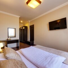 Гостиница Мартон Стачки 3* Стандартный номер разные типы кроватей фото 3