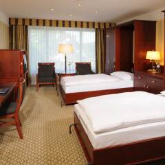 Maritim Berlin Hotel 4* Стандартный номер с разными типами кроватей фото 3