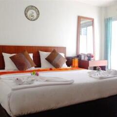 Отель Deva Suites Patong 3* Номер Премиум с разными типами кроватей фото 2