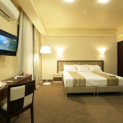 Отель Minotel Barsam Suites 4* Улучшенный номер с различными типами кроватей фото 2