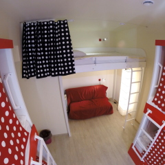 Гостиница HQ Hostelberry Кровать в общем номере с двухъярусной кроватью фото 4