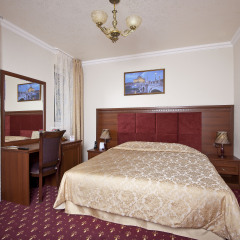 Гостиница Amici Grand 4* Улучшенный люкс с разными типами кроватей