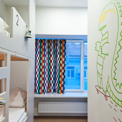 Graffiti L Hostel Номер с общей ванной комнатой фото 12
