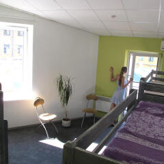 Mansarda S Hostel