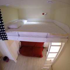 Гостиница HQ Hostelberry Кровать в общем номере с двухъярусной кроватью фото 7