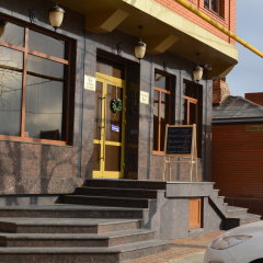 Гостиница Театр в Краснодаре 6 отзывов об отеле, цены и фото номеров - забронировать гостиницу Театр онлайн Краснодар балкон