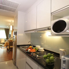Legacy Suites Hotel Sukhumvit by Compass Hospitality 4* Улучшенные апартаменты с разными типами кроватей фото 10