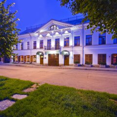 Гостиница Александр Хаус вид на фасад