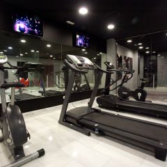 Barna House Hotel фитнесс-зал