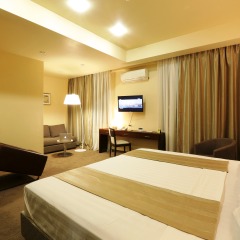 Отель Minotel Barsam Suites 4* Улучшенный номер с различными типами кроватей фото 3