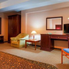 Гостиница Бурятия в Улан-Удэ 14 отзывов об отеле, цены и фото номеров - забронировать гостиницу Бурятия онлайн удобства в номере
