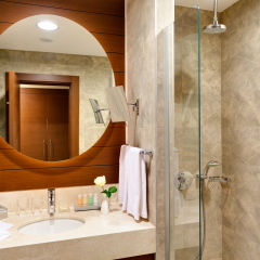 Гостиница Radisson Blu Resort & Congress Centre, Sochi ванная фото 3