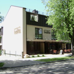 Отель Ivolita Druskininkai Литва, Друскининкай - 3 отзыва об отеле, цены и фото номеров - забронировать отель Ivolita Druskininkai онлайн вид на фасад фото 2