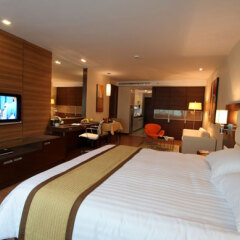 Legacy Suites Hotel Sukhumvit by Compass Hospitality 4* Номер Премиум с разными типами кроватей фото 7