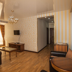 Гостиница Golden House 3* Люкс с различными типами кроватей фото 5