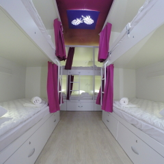 Гостиница HQ Hostelberry Кровать в общем номере с двухъярусной кроватью фото 8