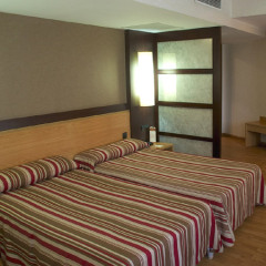 Hotel Catalonia Atenas 4* Стандартный номер с различными типами кроватей фото 10