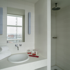 Отель Room Mate Aitana 4* Стандартный номер с различными типами кроватей фото 14
