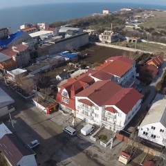 Гостиница Гостевой дом Максим в Николаевке 8 отзывов об отеле, цены и фото номеров - забронировать гостиницу Гостевой дом Максим онлайн Николаевка балкон