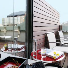 Hotel Cram 4* Номер категории Премиум с различными типами кроватей фото 4