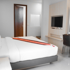 Отель Andatel Grandé Patong Phuket 4* Улучшенный номер с различными типами кроватей фото 5
