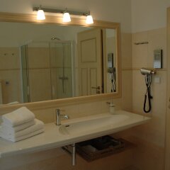 Unitas Hotel 4* Стандартный номер с различными типами кроватей фото 2