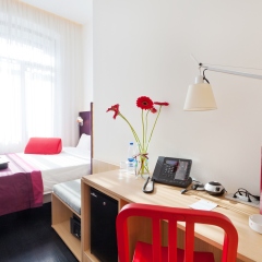 Гостиница AZIMUT Moscow Tulskaya (АЗИМУТ Москва Тульская) 4* Стандартный номер двуспальная кровать фото 2