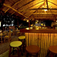 Отель Dewa Phuket Nai Yang Beach гостиничный бар