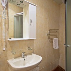 Гостиница Эрмитаж 4* Стандартный номер с двуспальной кроватью фото 8