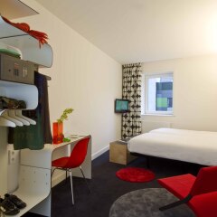 Hotel Gat Point Charlie 3* Стандартный номер с разными типами кроватей фото 3