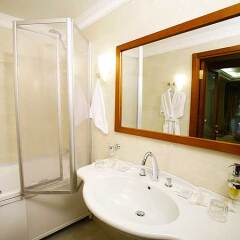 Сочи Бриз SPA-отель 3* Улучшенный люкс с различными типами кроватей
