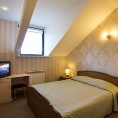 Гостиница Kostroma Business Hotel в Костроме 13 отзывов об отеле, цены и фото номеров - забронировать гостиницу Kostroma Business Hotel онлайн Кострома комната для гостей фото 3