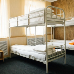 Хостел Зебра Кровати в общем номере с двухъярусными кроватями фото 3