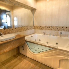 Bass Boutique Hotel 4* Люкс с различными типами кроватей фото 3