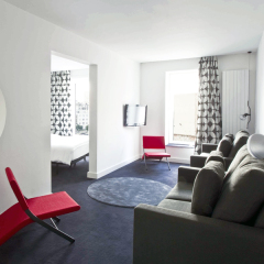 Hotel Gat Point Charlie 3* Люкс с разными типами кроватей фото 2