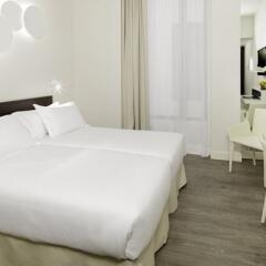Отель H10 Port Vell 5* Стандартный номер фото 5