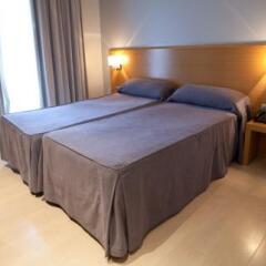 Arc La Rambla Hotel 3* Улучшенный номер с различными типами кроватей фото 10
