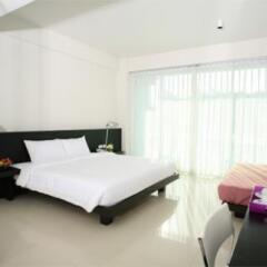 Отель Sugar Marina Resort - ART - Karon Beach 4* Улучшенный номер с разными типами кроватей фото 3
