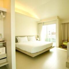 Sunshine Hotel And Residences 3* Улучшенный номер с различными типами кроватей фото 25