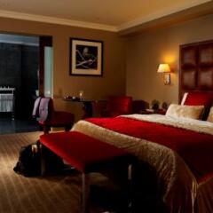 Отель The May Fair, A Radisson Collection 5* Номер категории Премиум с различными типами кроватей фото 2